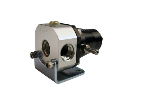 Aeromotive Adjustable Regulator - EFI Bypass (2)-6 Inlets (1)-6 Return Aeromotive Adjustable Regulator - EFI Bypass (2)-6 Inlets (1)-6 Return