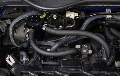 Mishimoto Baffled Oil Catch Can, PCV Side, fits Honda Civic 1.5 Turbo 2016-2021 Mishimoto Baffled Oil Catch Can, PCV Side, fits Honda Civic 1.5 Turbo 2016-2021