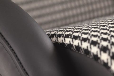 Recaro Classic Pole Position ABE Seat - Black Leather - 087.00.0B26 Recaro Classic Pole Position ABE Seat - Black Leather - 087.00.0B26