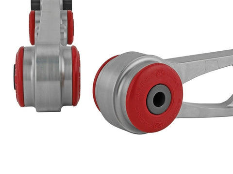 Skunk2 Honda/Acura EG/DC Ultra Series Rear Lower Control Arm Set Skunk2 Honda/Acura EG/DC Ultra Series Rear Lower Control Arm Set