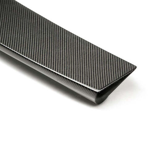 Seibon 2017 Honda Civic Type-R Gloss Carbon Fiber Tailgate Middle Seibon 2017 Honda Civic Type-R Gloss Carbon Fiber Tailgate Middle